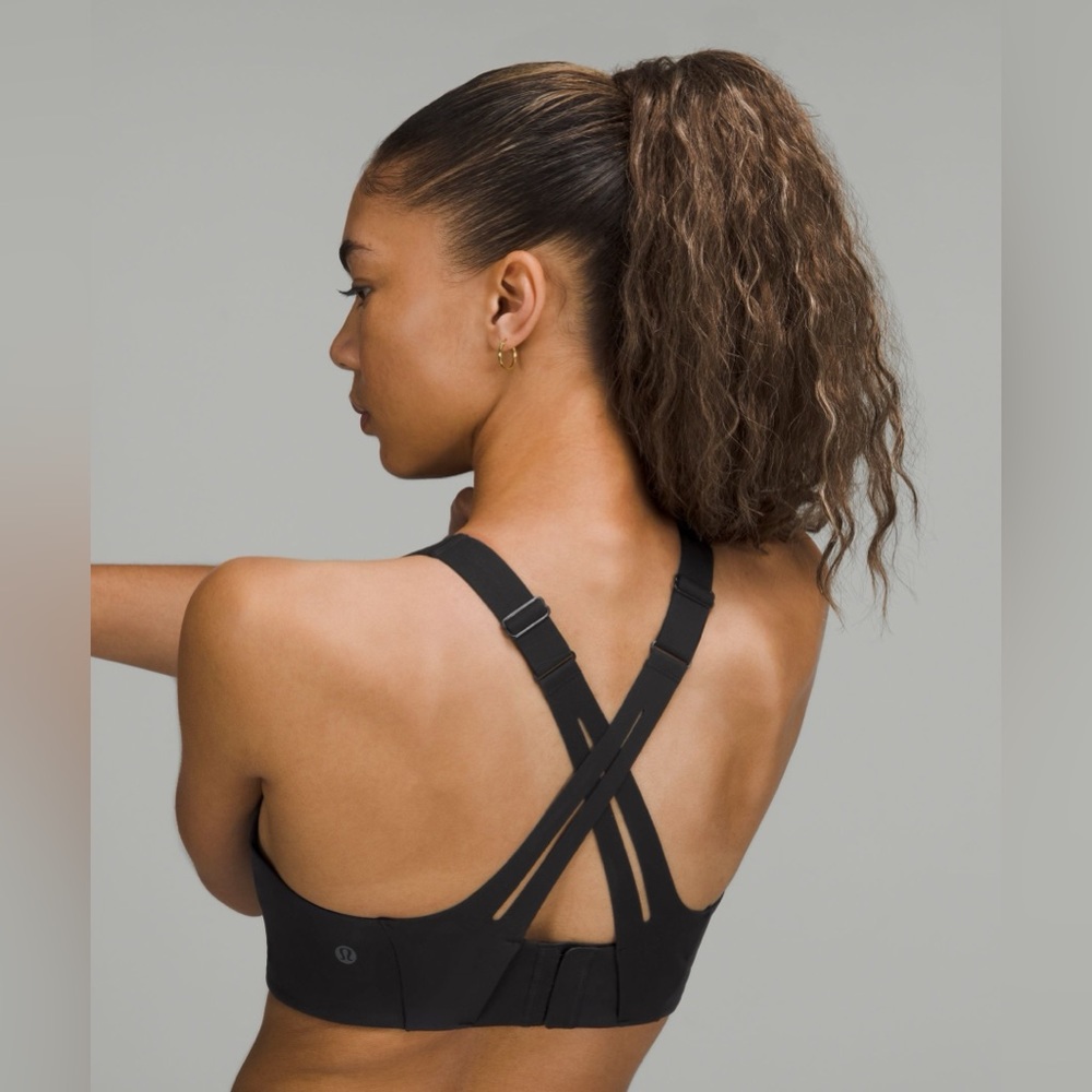 Lululemon air support sports bra